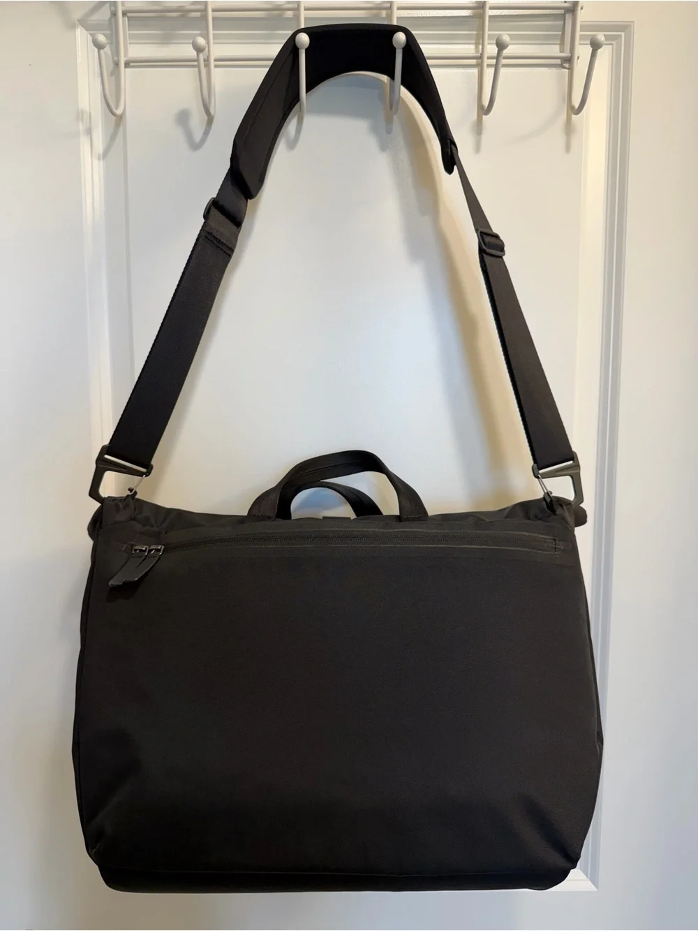 Bellroy System Messenger Bag 16L Black 15” Laptop Work Office Shoulder Tote